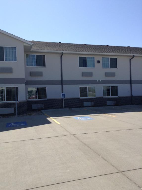 Days Inn By Wyndham Carroll Bagian luar foto