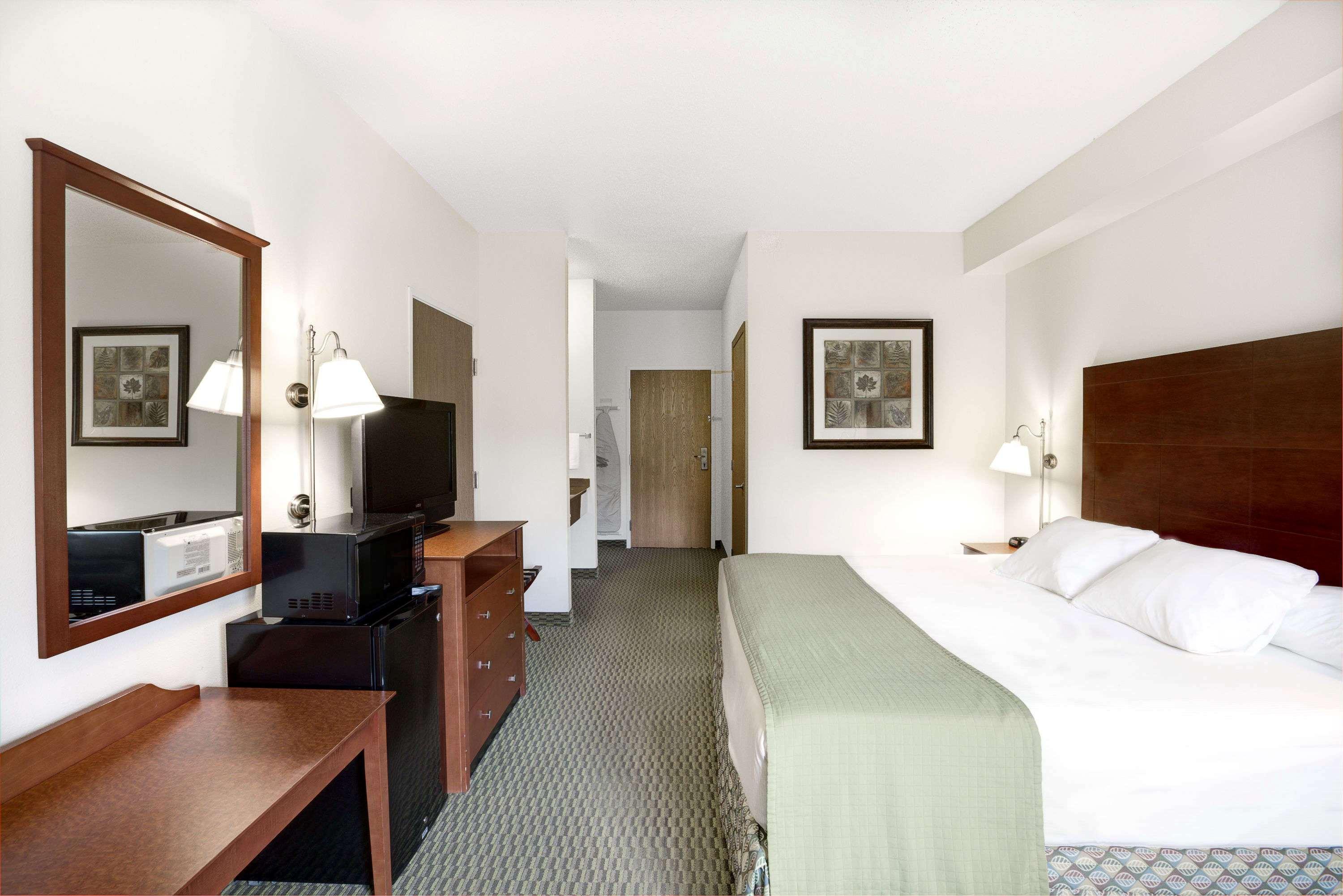 Days Inn By Wyndham Carroll Bagian luar foto
