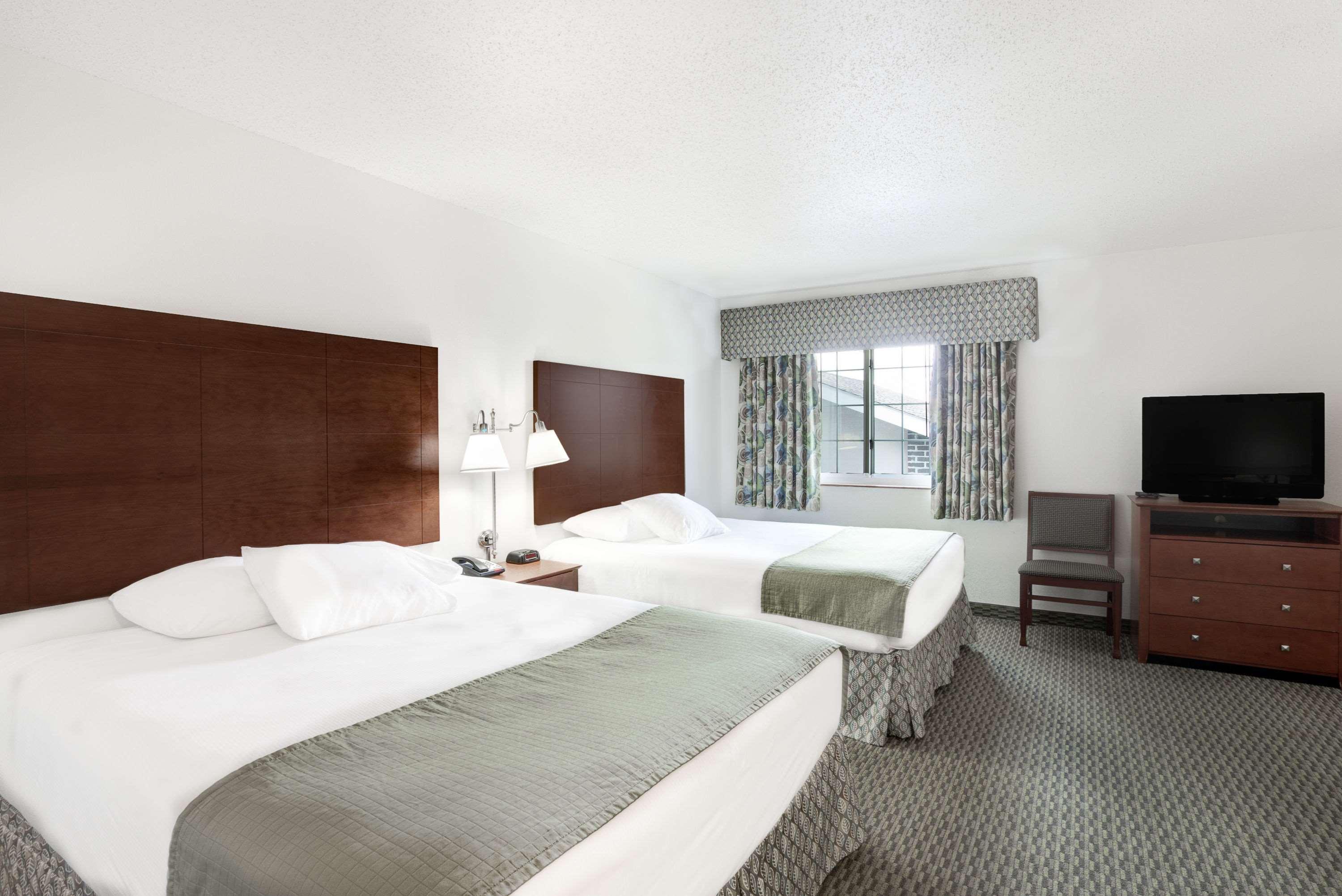 Days Inn By Wyndham Carroll Bagian luar foto