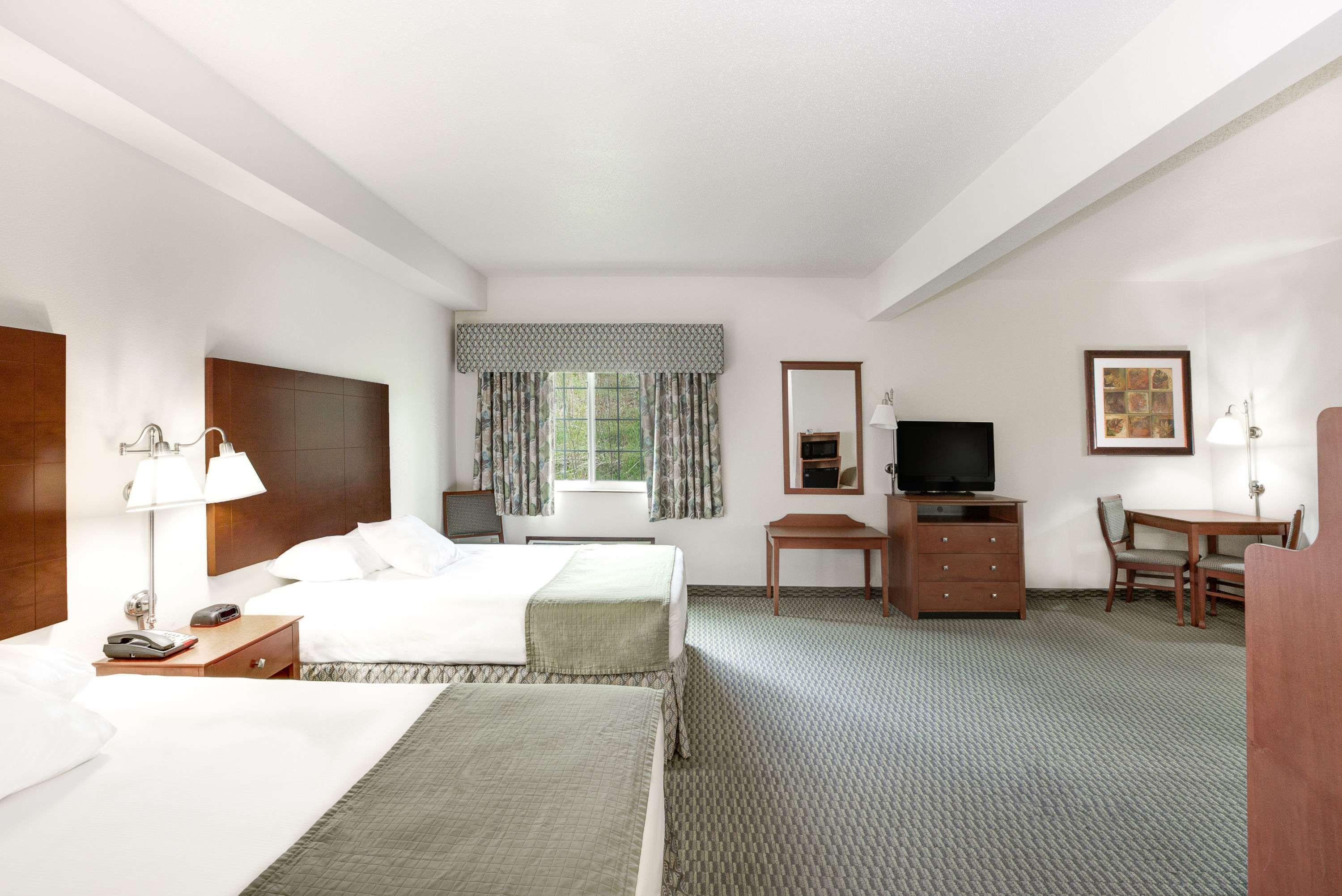 Days Inn By Wyndham Carroll Bagian luar foto